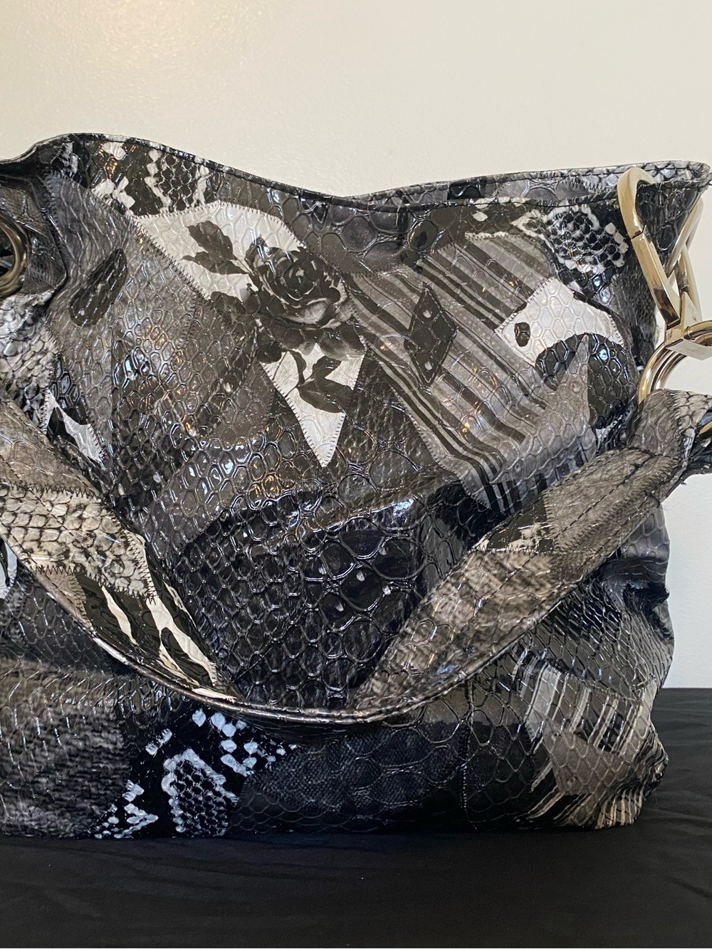 Braciano Black & White Snake-Print Shoulder Bag
